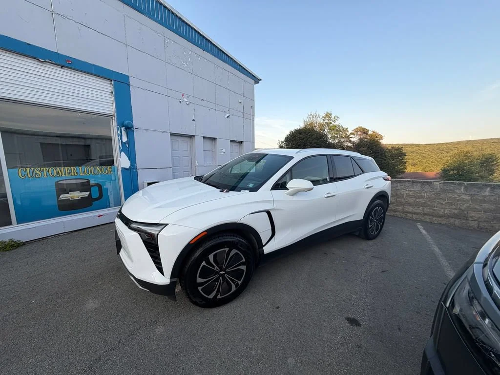 Used 2024 Chevrolet Blazer EV LT with VIN 3GNKDBRJ5RS195630 for sale in Forest City, PA