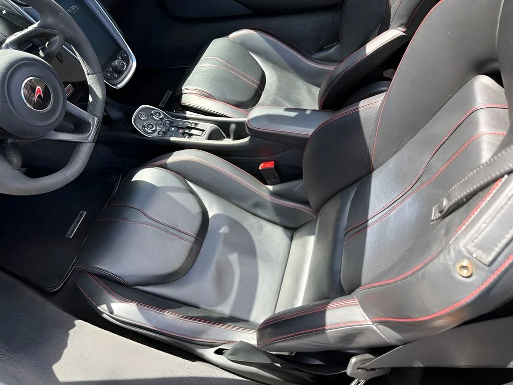 Used 2018 Black McLaren Spider image 10