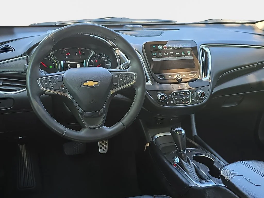 Used 2017 Beige Chevrolet Hybrid image 18