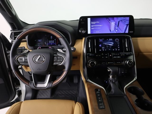 New 2026 Eminent White Pearl Lexus  600 LUXURY image 21