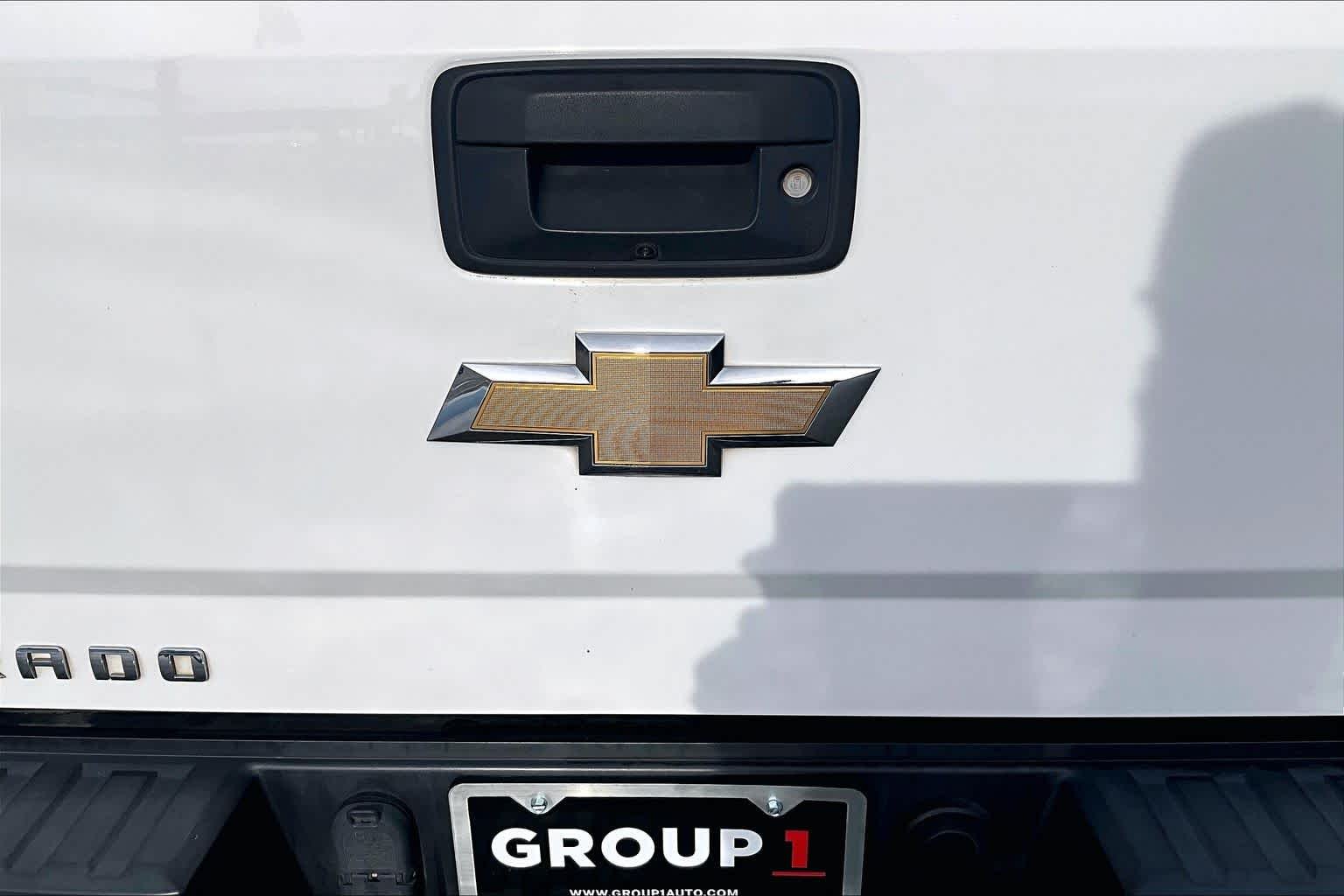Used 2018 Summit White Chevrolet LTZ image 29