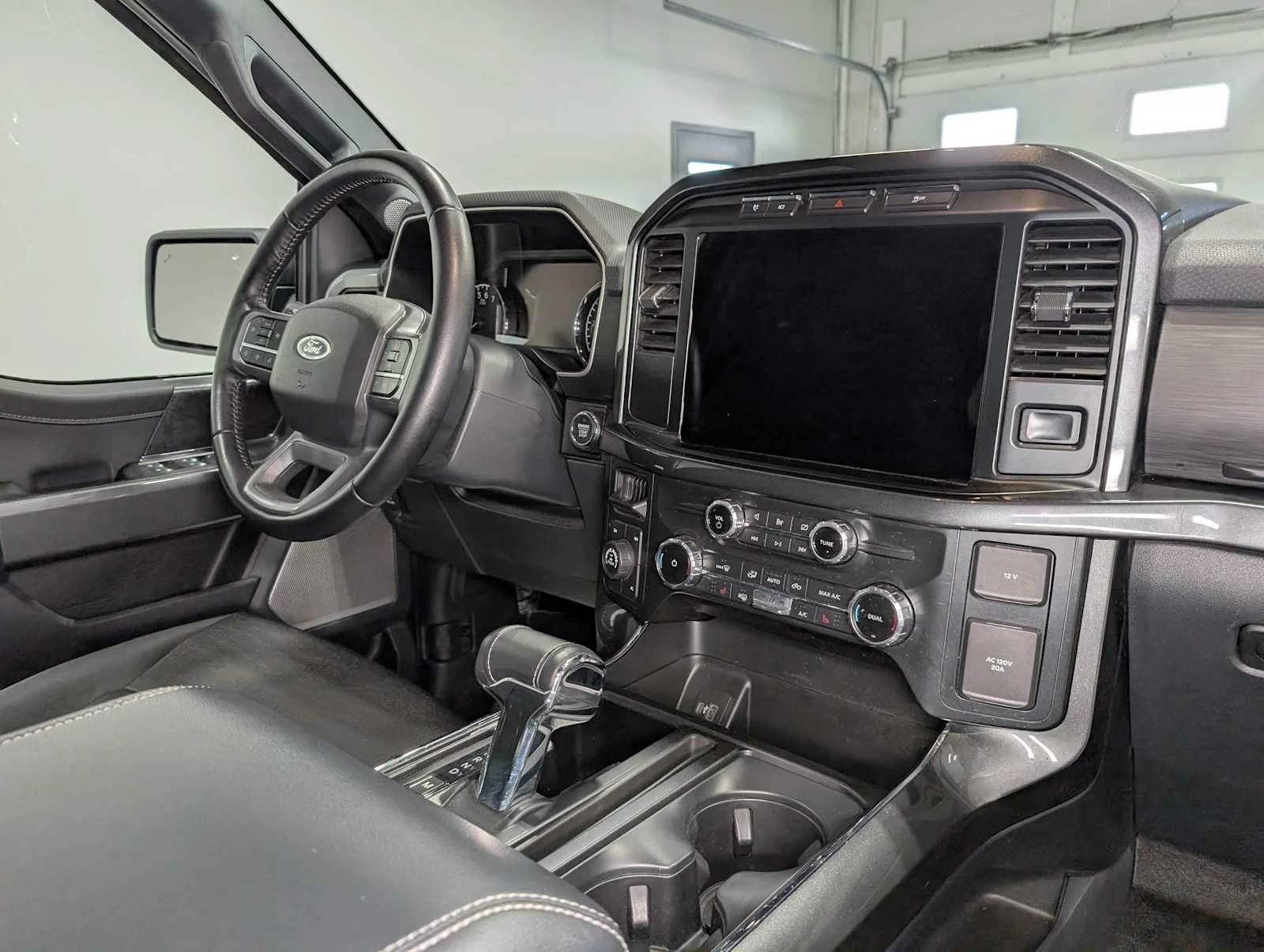 Used 2022 Agate Black Ford XLT image 46