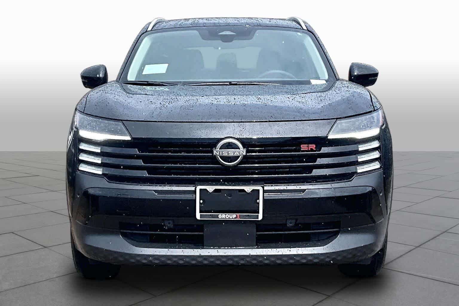 New 2026 Super Black Nissan SR image 3