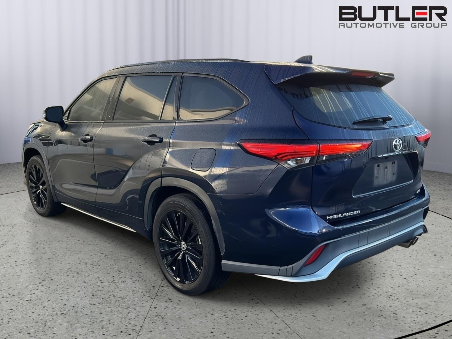 Used 2023 Blueprint Toyota XSE image 3