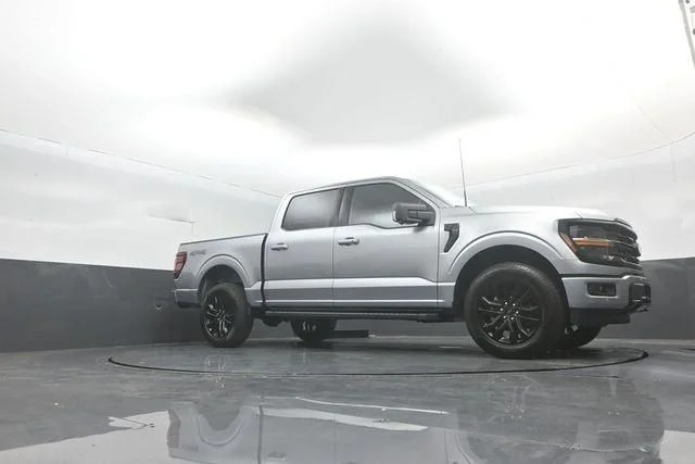 New 2026 Silver Ford XLT image 30