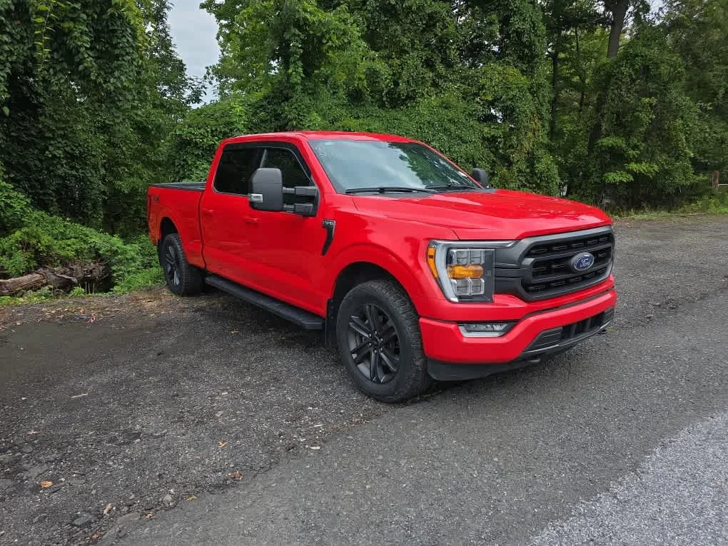 Used 2023 Race Red Ford XLT image 3
