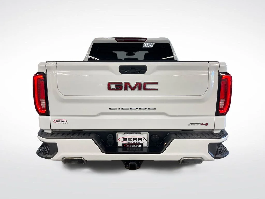 Used 2022 White GMC AT4 image 4