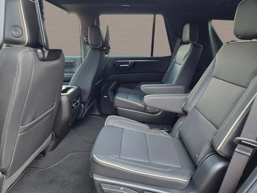 2026 Chevrolet Tahoe Premier - Photo 16