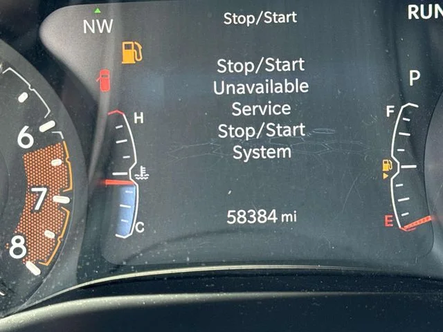 Used 2023 Black Jeep Latitude image 50