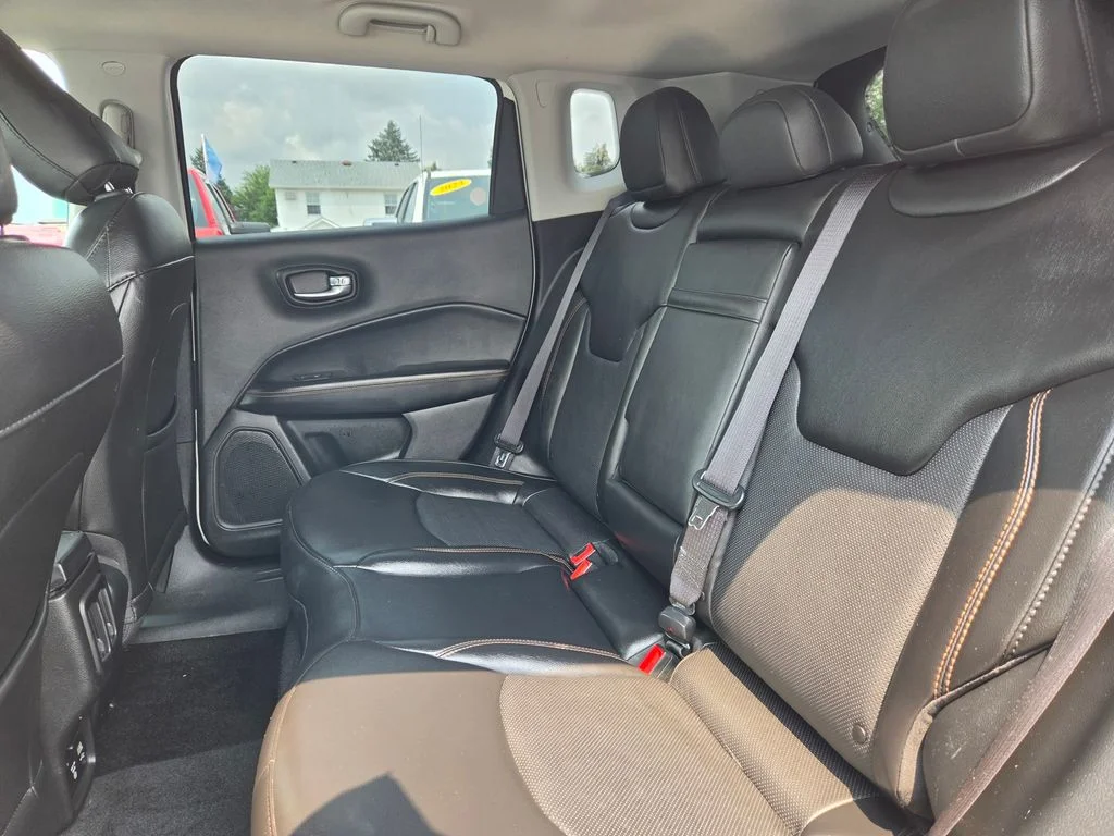Used 2019 White Clearcoat Jeep Limited image 25