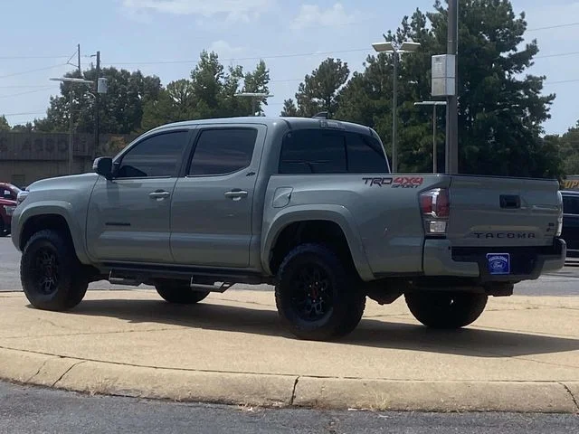 Used 2022  Toyota TRD Sport image 5
