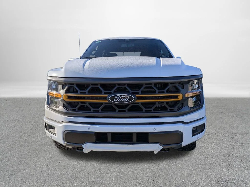 New 2026 Oxford White Ford Tremor® image 7