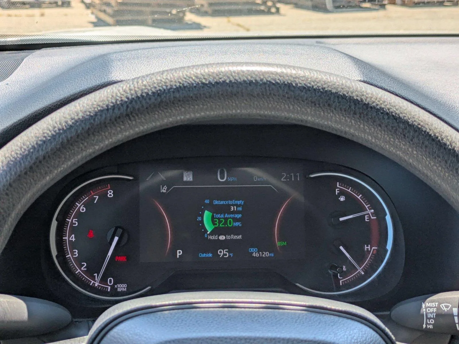 Used 2025 Ice Cap Toyota XLE image 19
