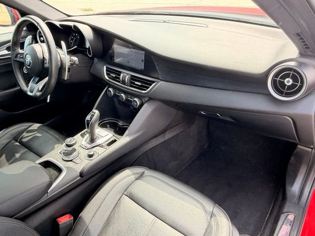 Used 2022 Alfa Rosso Alfa Romeo Sprint image 14