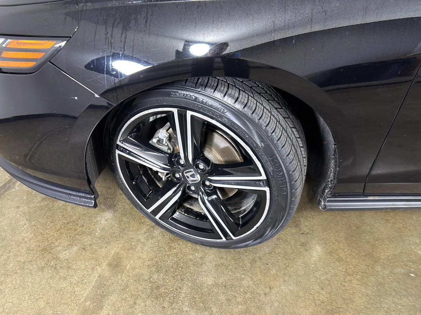 Used 2023 Crystal Black Pearl Honda Sport image 4