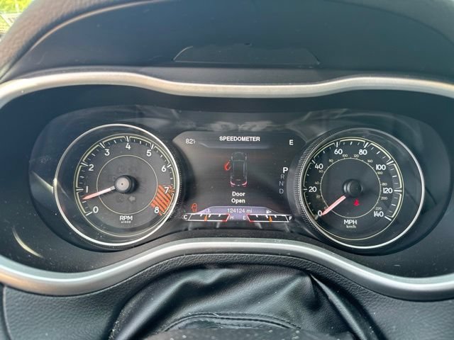 Used 2014 Billet Silver Metallic Clearcoat Jeep Trailhawk image 10