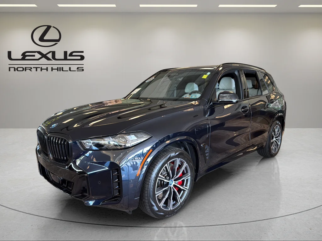 2024 BMW X5 xDrive50e's photo