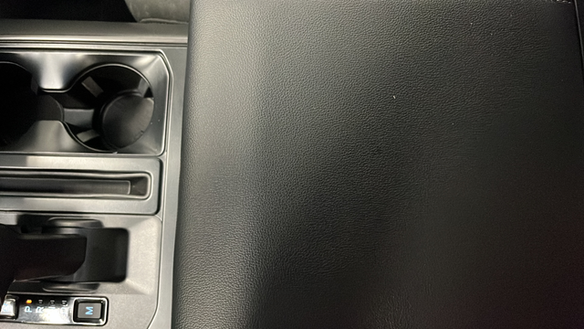 Used 2024 Agate Black Metallic Ford XLT image 21