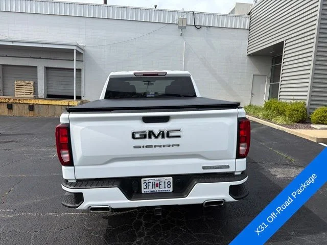 Used 2020 White GMC Elevation image 7