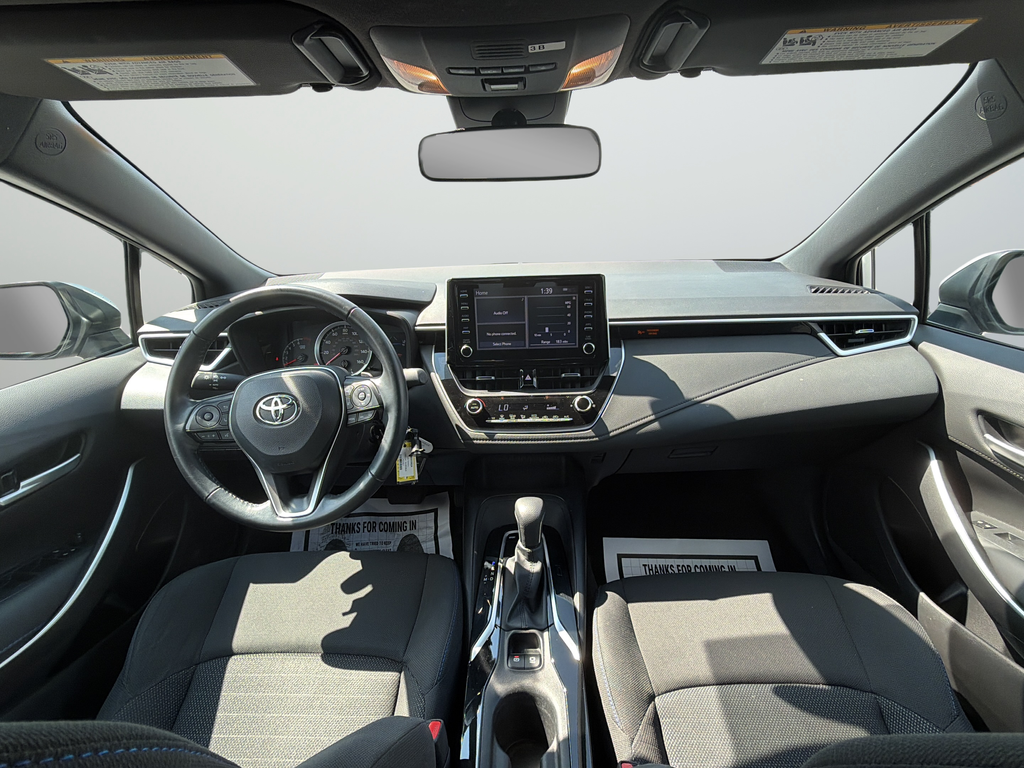 Used 2020 Silver Toyota SE image 9