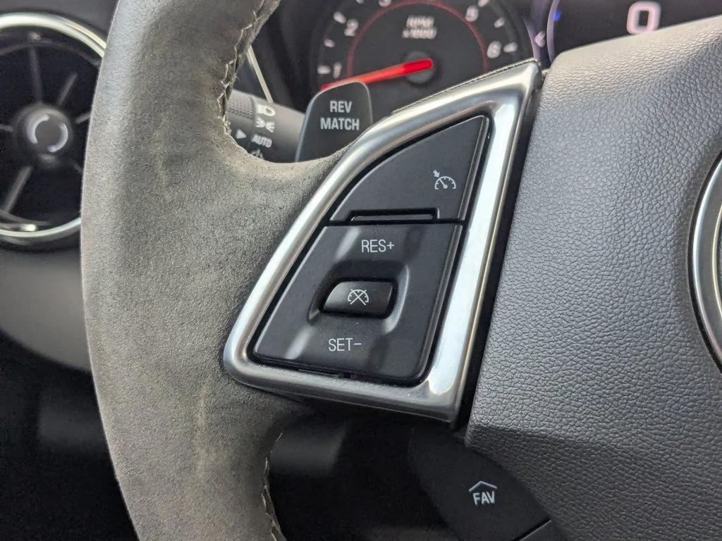 Used 2019 Shock Chevrolet 1SS image 21