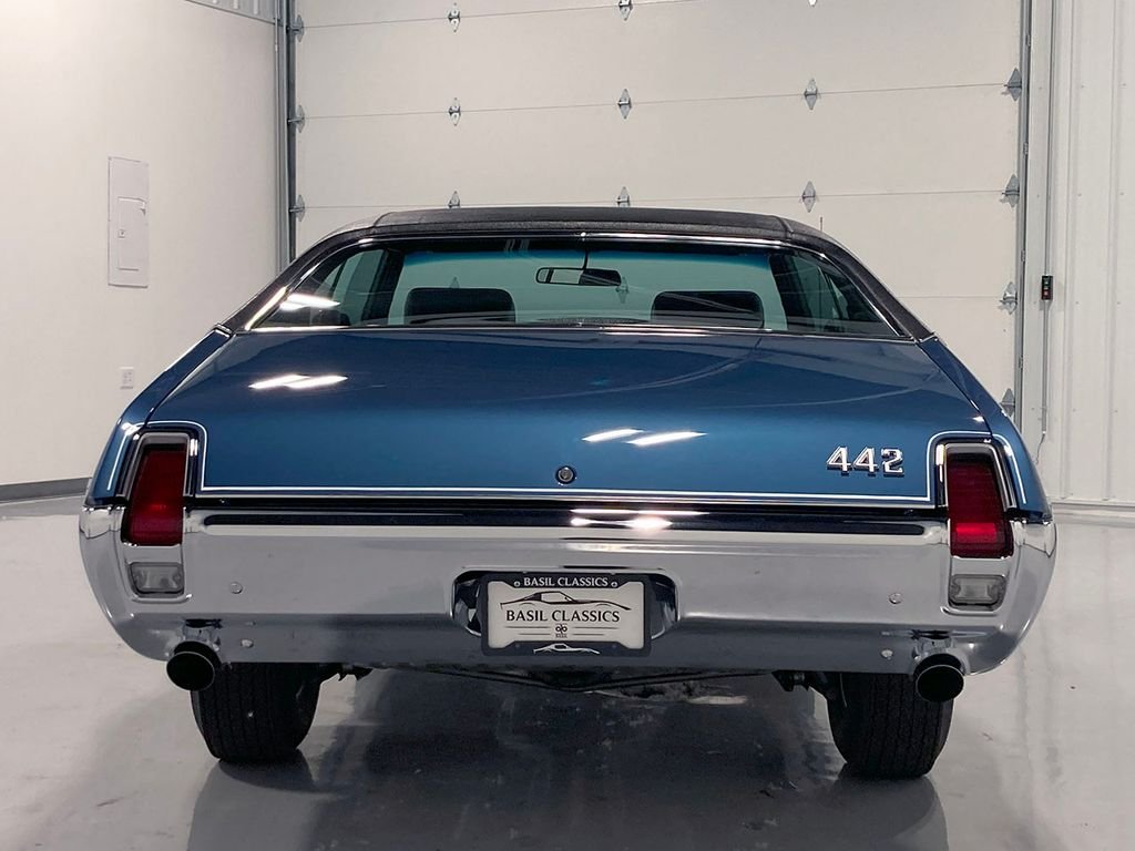 Used 1969  Oldsmobile  image 11