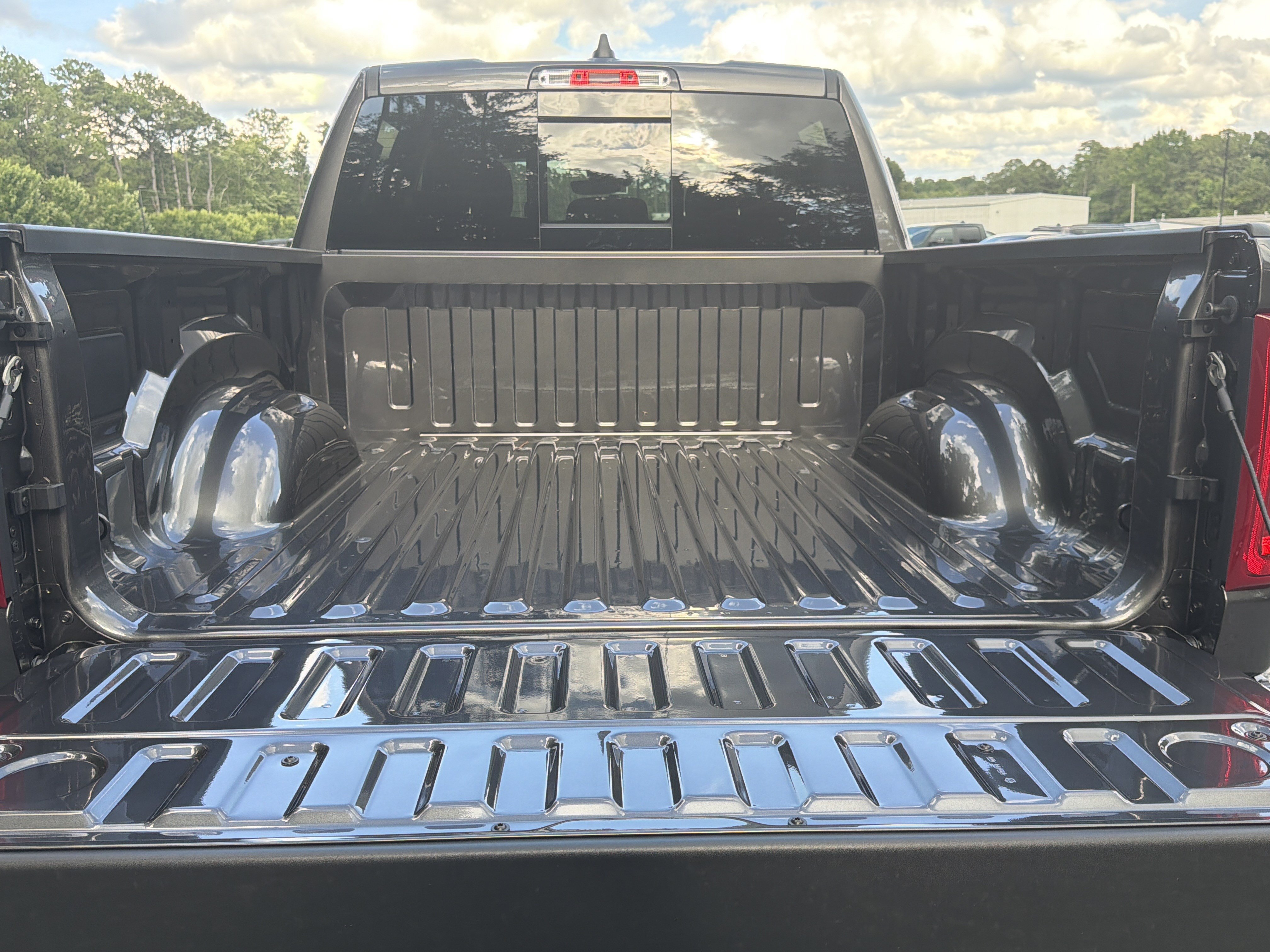 New 2026 Granite Crystal Metallic Clearcoat Ram Big Horn image 22