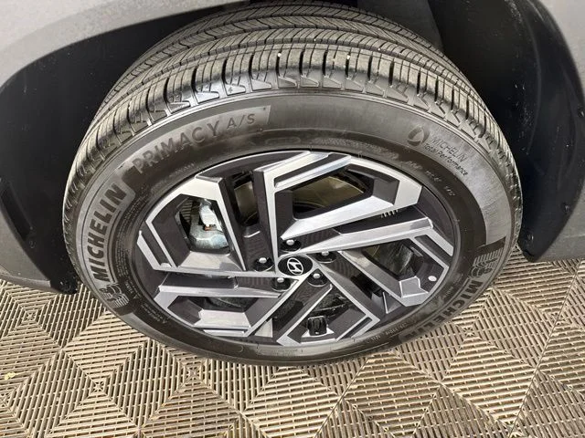 Used 2025 Gray Hyundai Limited image 28