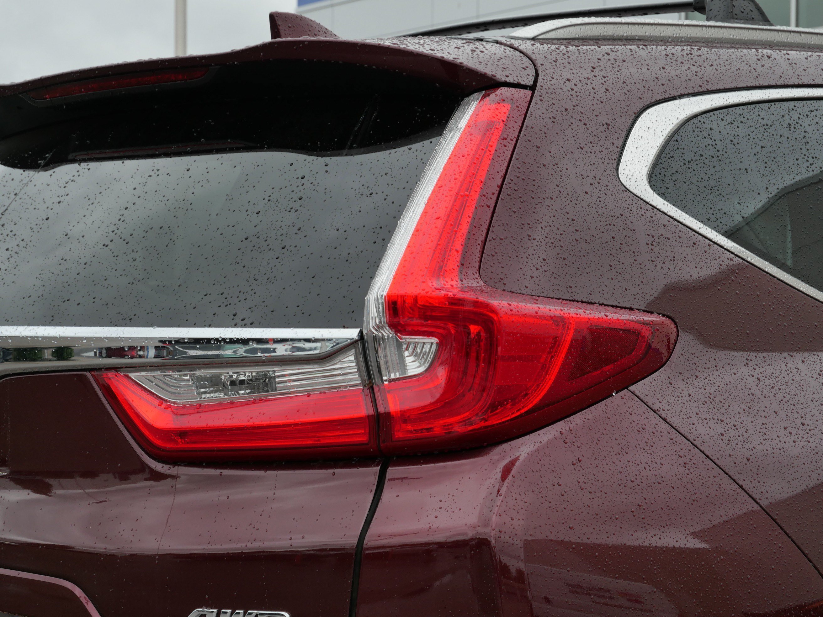 Used 2018 Molten Lava Pearl Honda EX-L image 17