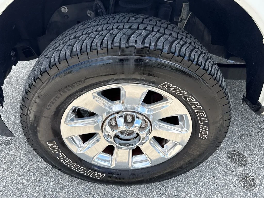 Used 2021 White Ford Platinum image 12
