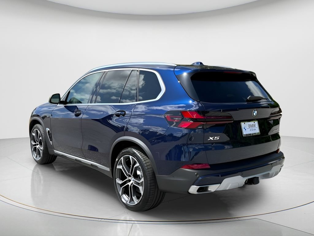 New 2026 Tanzanite Blue II Metallic BMW xDrive40i image 7