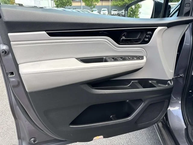 Used 2019 Gray Honda Elite image 25