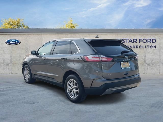 Used 2024 Gray Ford SEL image 6