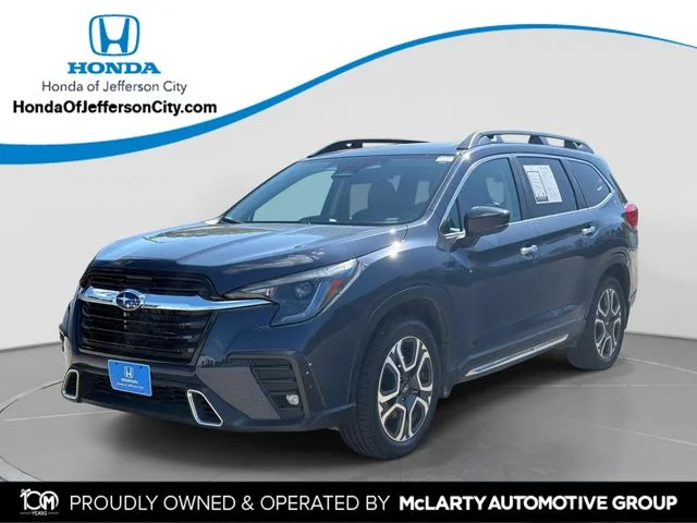 2024 Subaru Ascent Touring's photo