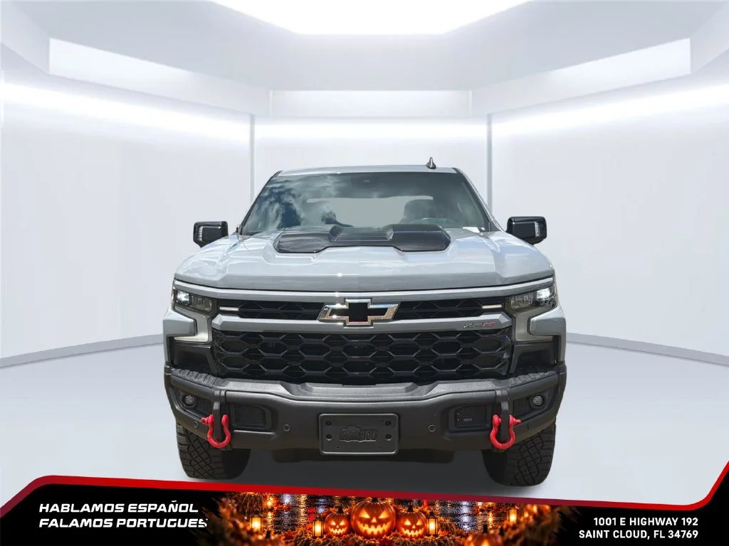 Used 2025 Slate Gray Metallic Chevrolet ZR2 image 9
