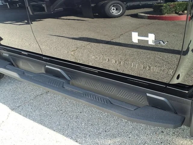 Used 2026 Void Black GMC 2X image 4