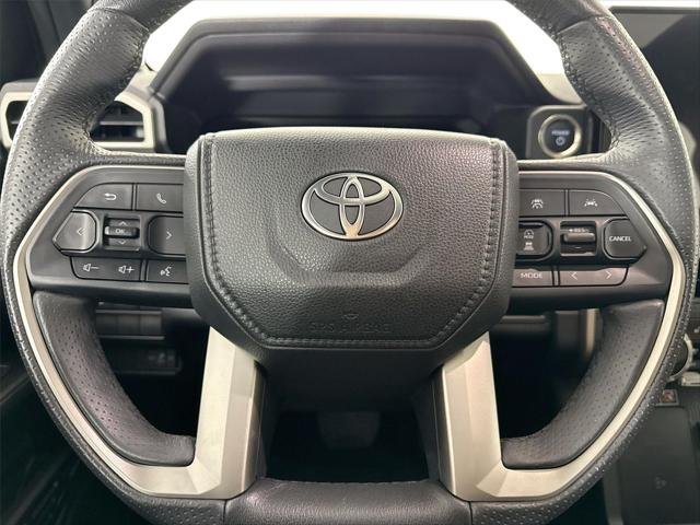 Certified Used 2025 BLACK Toyota  image 17