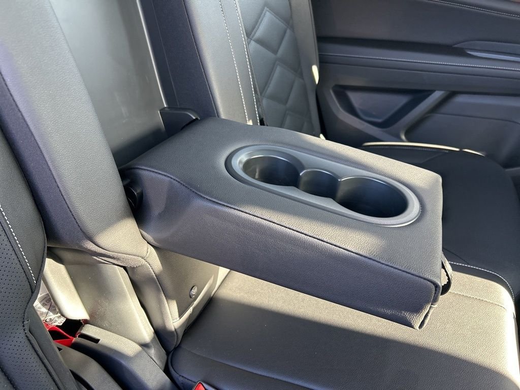 2026 Volkswagen Atlas SE w/Tech - Photo 46