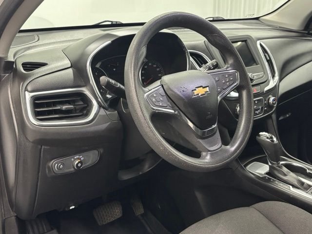 Used 2019 White Chevrolet LT image 15
