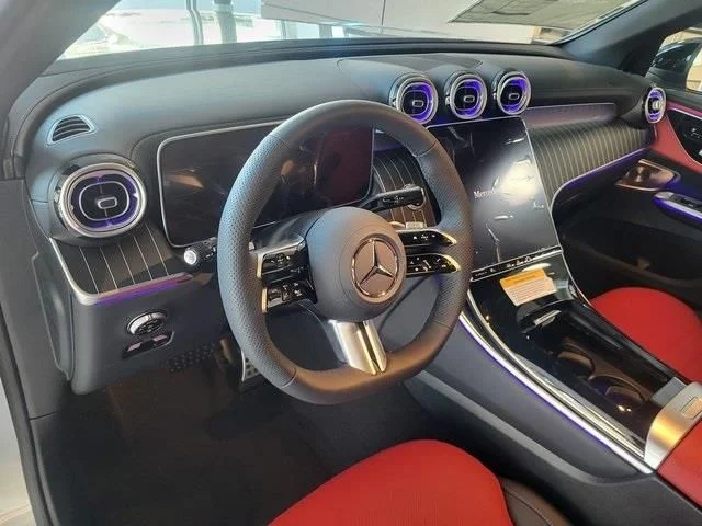 Used 2026 Silver Mercedes-Benz GLC 300 image 12