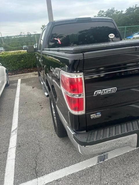 Used 2011 Black Ford XLT image 3