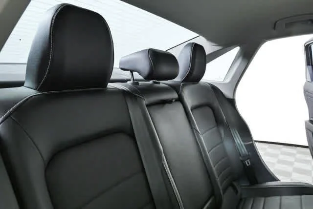 Certified Used 2024 Platinum Gray Metallic Volkswagen SE image 19