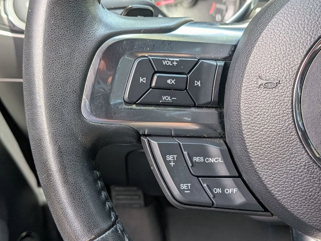 Used 2020 Black Ford GT Premium image 22