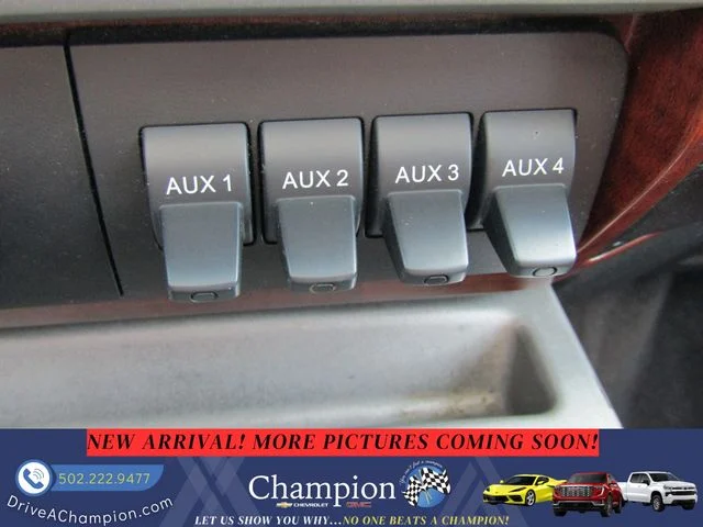 Used 2014 Black Ford King Ranch image 23
