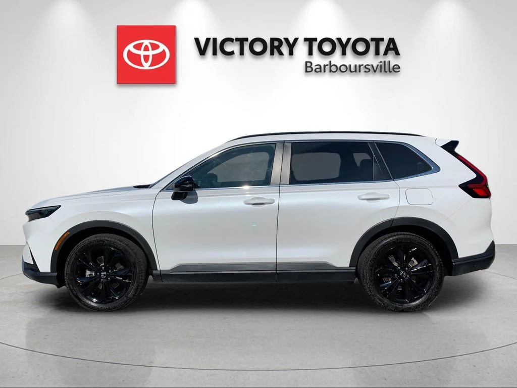 Used 2025 White Honda Sport Touring image 2