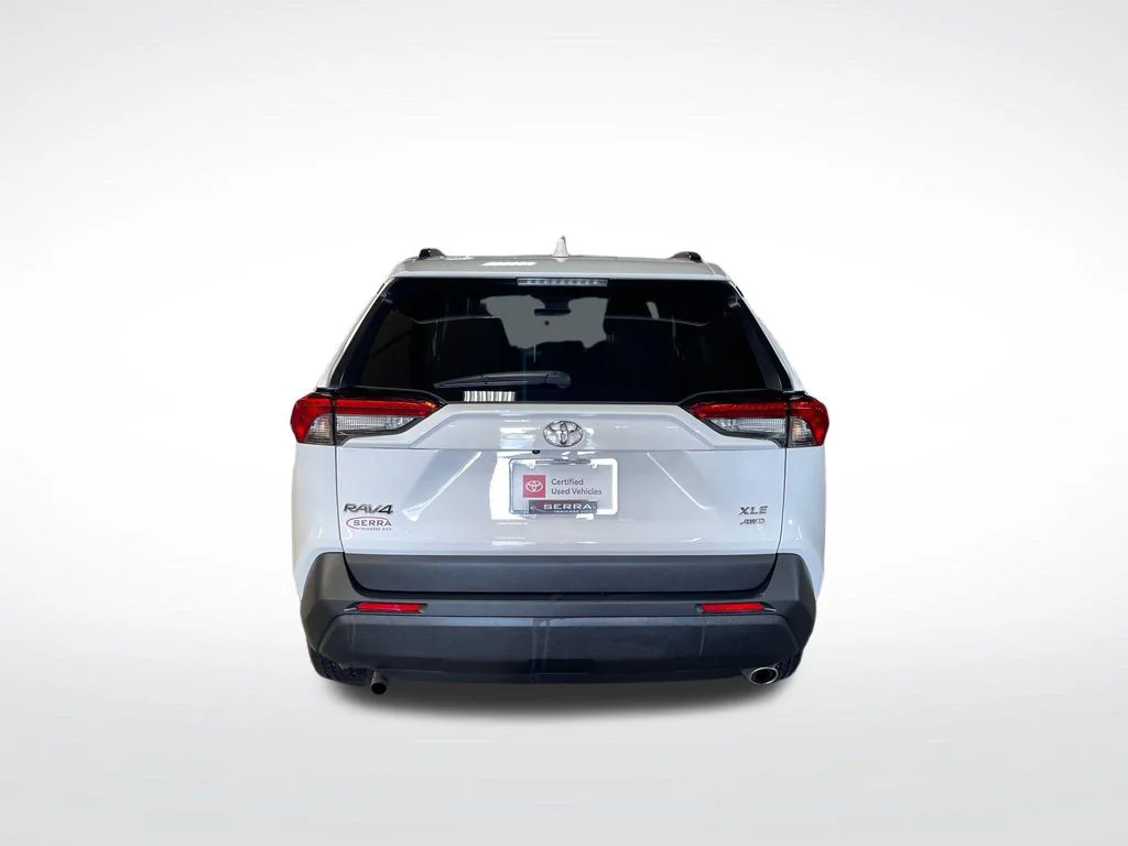 Certified Used 2025 White Toyota XLE image 4