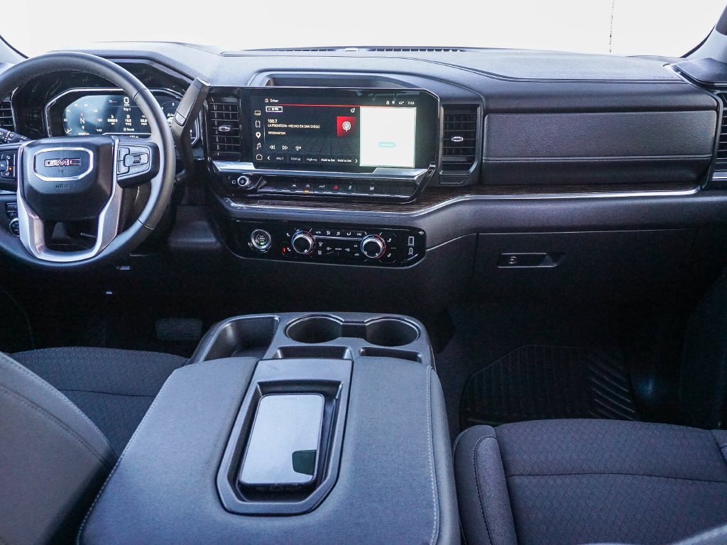 Used 2023 Black GMC Elevation image 15