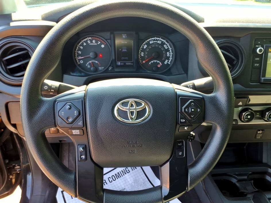 Used 2018 Midnight Black Metallic Toyota SR image 21