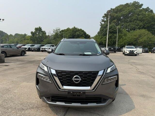 Used 2023 Gun Metallic Nissan SL image 1