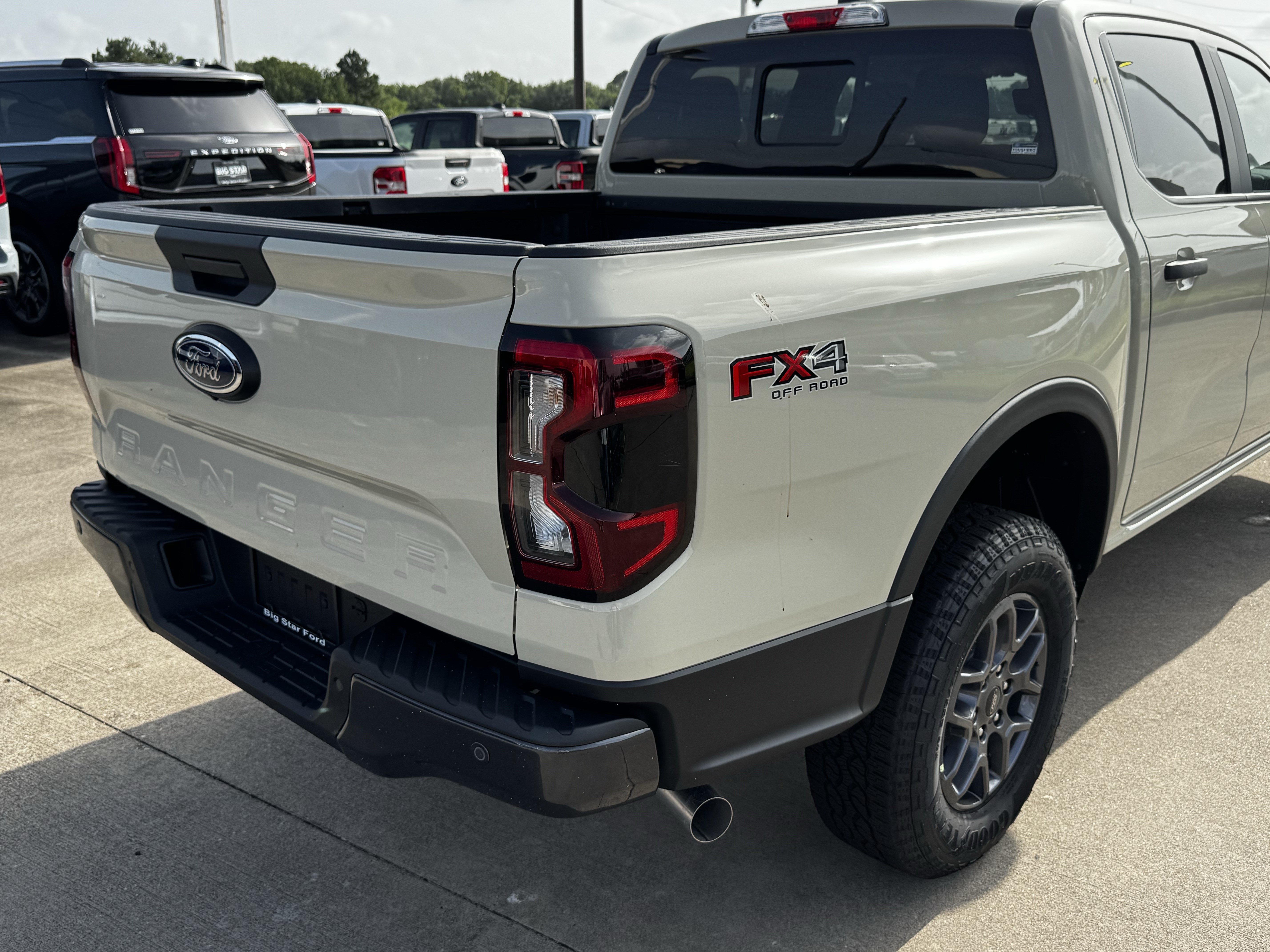 New 2026 Desert Sand Ford XLT image 7